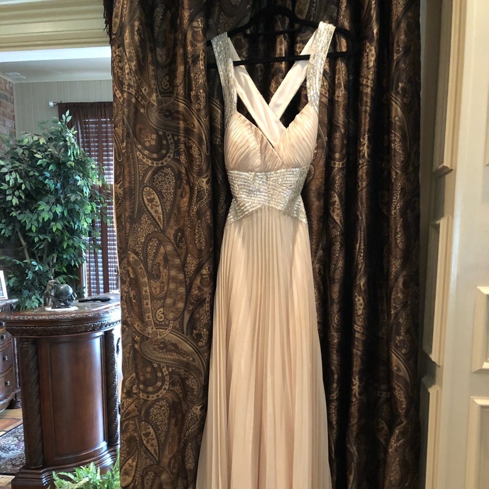 Gorgeous formal!